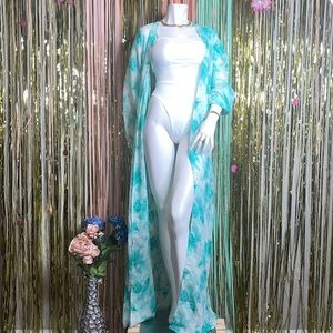 BooHoo Tie Dye Maxi Beach Kimono